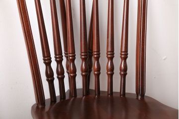 ヴィンテージ家具　秋田木工　ビンテージ品　後姿が美しいウィンザーチェア2脚セット(ダイニングチェア、ウインザーチェア)(1)