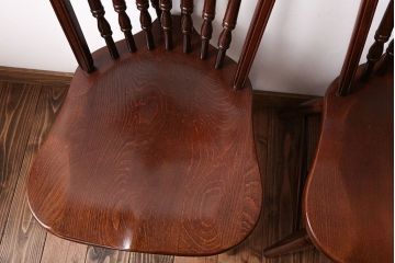 ヴィンテージ家具　秋田木工　ビンテージ品　後姿が美しいウィンザーチェア2脚セット(ダイニングチェア、ウインザーチェア)(1)