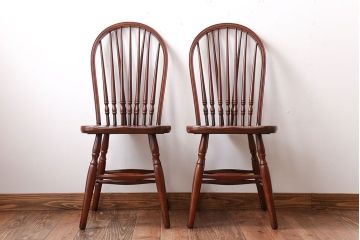 ヴィンテージ家具　秋田木工　ビンテージ品　後姿が美しいウィンザーチェア2脚セット(ダイニングチェア、ウインザーチェア)(2)