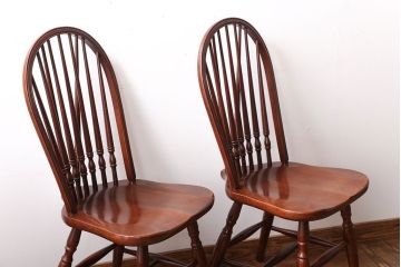 ヴィンテージ家具　秋田木工　ビンテージ品　後姿が美しいウィンザーチェア2脚セット(ダイニングチェア、ウインザーチェア)(2)