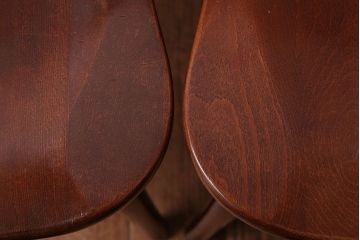 ヴィンテージ家具　秋田木工　ビンテージ品　後姿が美しいウィンザーチェア2脚セット(ダイニングチェア、ウインザーチェア)(2)