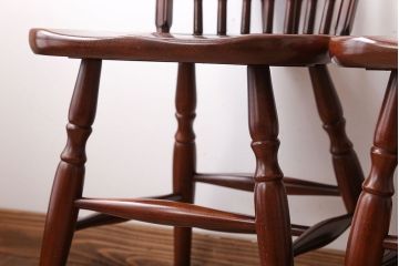 ヴィンテージ家具　秋田木工　ビンテージ品　後姿が美しいウィンザーチェア2脚セット(ダイニングチェア、ウインザーチェア)(2)