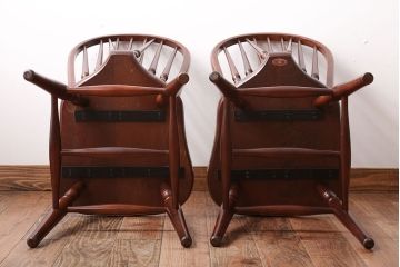 ヴィンテージ家具　秋田木工　ビンテージ品　後姿が美しいウィンザーチェア2脚セット(ダイニングチェア、ウインザーチェア)(2)