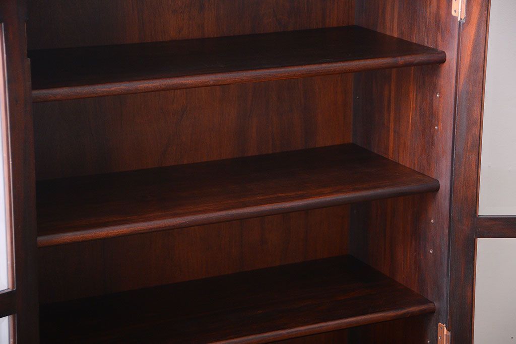 中古　民芸家具　面取りガラスが上品な本箱(書棚・ブックケース)