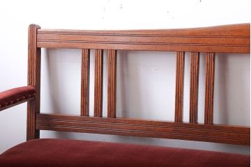 アンティーク家具　イギリスアンティーク　オーク材の重厚で美しいアームベンチソファ