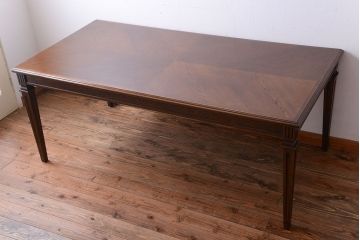 中古　カリモク　ドマーニ　ダイニングテーブル(定価約22万円)