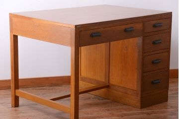 レトロ家具　昭和レトロ　古い木製のアンティーク片袖机