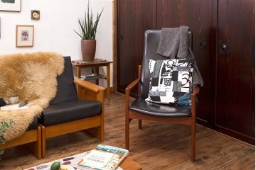 ヴィンテージ家具　北欧ビンテージ　スタイリッシュでかっこいいアームチェア