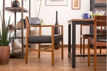 ヴィンテージ家具　北欧ビンテージ　ミッドセンチュリースタイルのアームチェア(1)