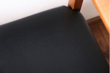 ヴィンテージ家具　北欧ビンテージ　ミッドセンチュリースタイルのアームチェア(2)