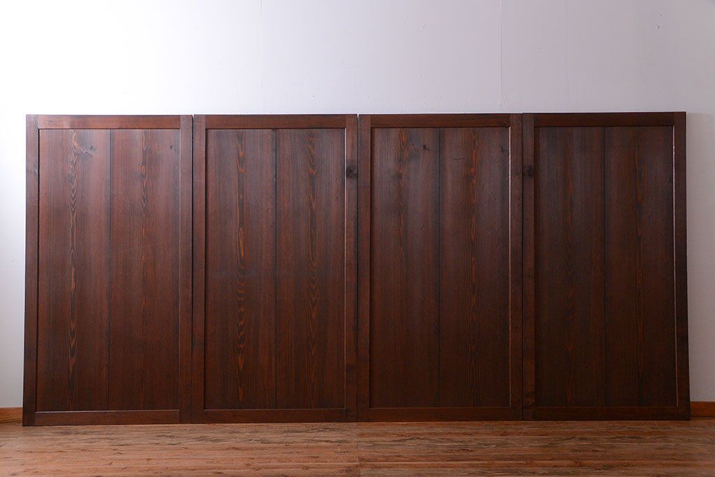 古民具・骨董　古い木の味わい深いアンティーク板戸4枚セット