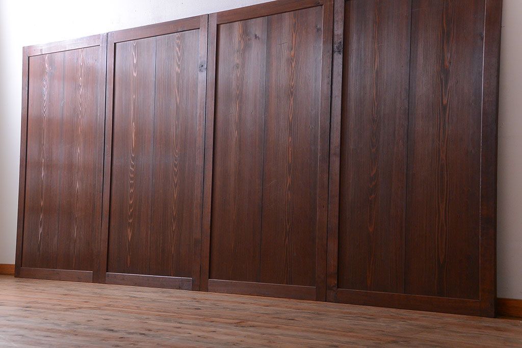 古民具・骨董　古い木の味わい深いアンティーク板戸4枚セット