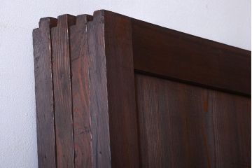 古民具・骨董　古い木の味わい深いアンティーク板戸4枚セット