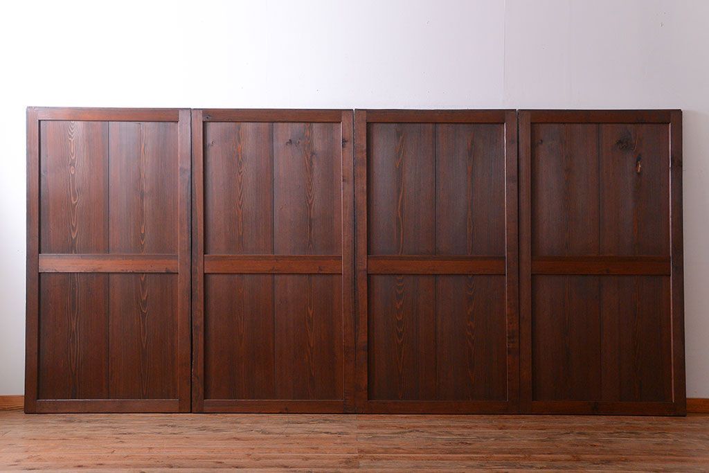 古民具・骨董　古い木の味わい深いアンティーク板戸4枚セット