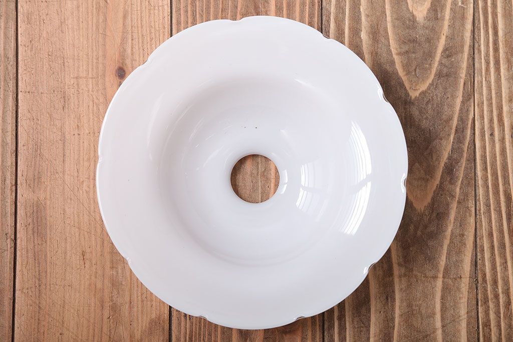 アンティーク　おしゃれで可愛いレトロな電笠