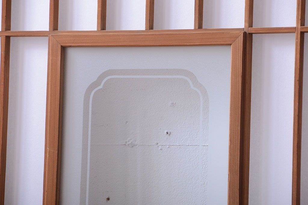 和製アンティーク　レトロな古い木の障子戸