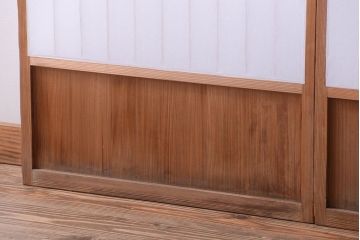 和製アンティーク　レトロな古い木の障子戸