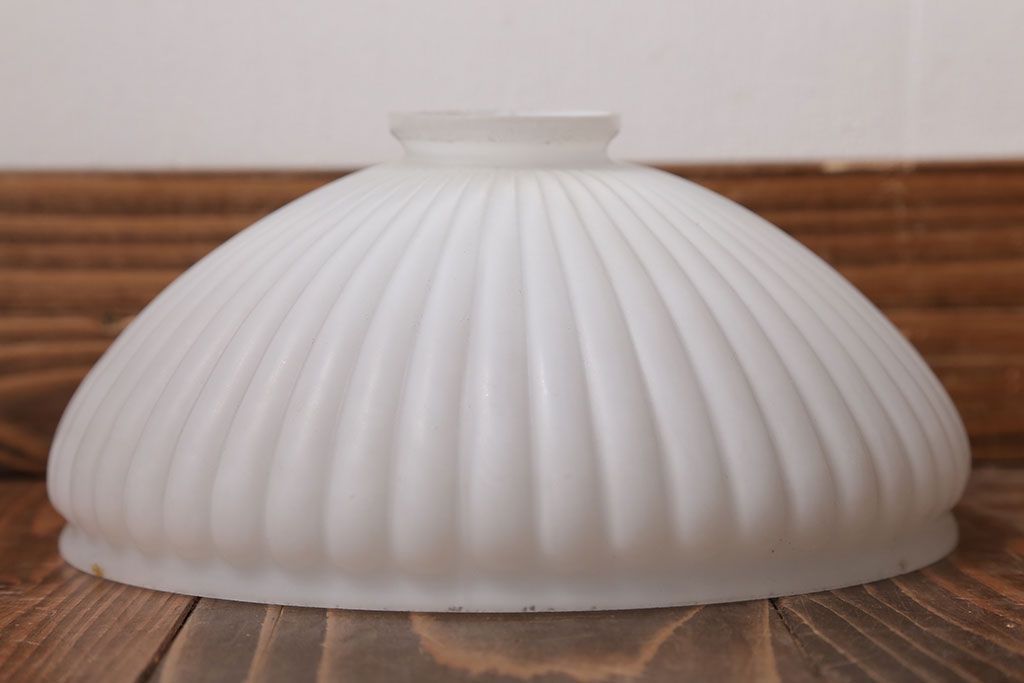 和製アンティーク　レトロな白いガラスの電笠天井照明(ペンダントライト)