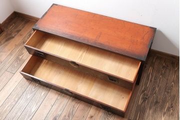 アンティーク家具　古民具・骨董　前面欅材!モダンな時代箪笥(衣装箪笥)(2)