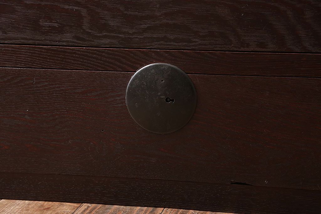 アンティーク家具　古民具・骨董　前面欅材!モダンな時代箪笥(衣装箪笥)(2)