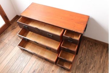 アンティーク家具　古民具・骨董　前面欅材!モダンな時代箪笥(衣装箪笥)(1)