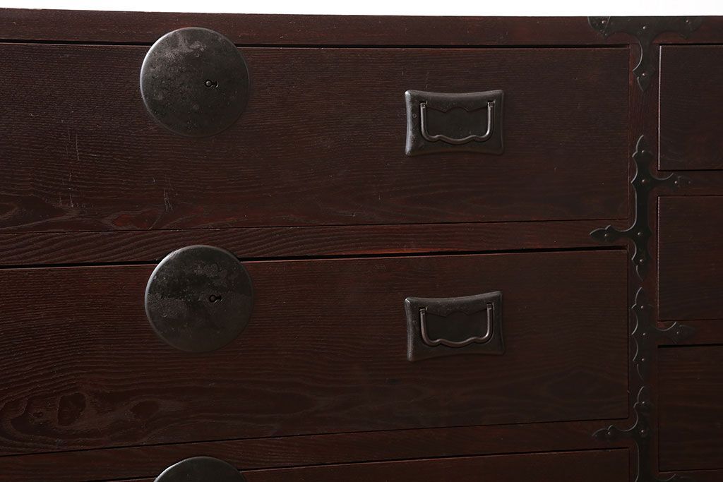 アンティーク家具　古民具・骨董　前面欅材!モダンな時代箪笥(衣装箪笥)(1)