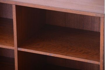 レトロ家具　昭和レトロ　古い木製のとても大きな横型アンティークマス目棚(ロッカー)