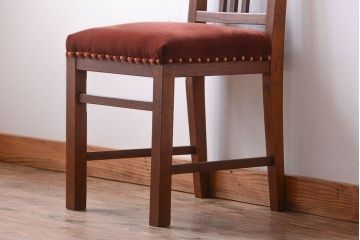 レトロ家具　和製アンティーク　レトロな古いナラ材の小ぶりなチェア(2)