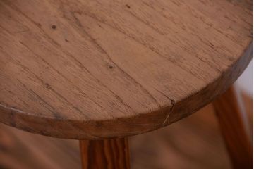 アンティーク家具　和製アンティーク　古い木のシンプルなスツール