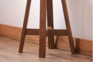 アンティーク家具　和製アンティーク　古い木のシンプルなスツール