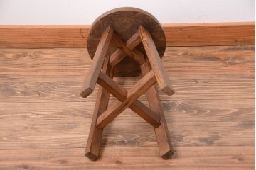 アンティーク家具　和製アンティーク　古い木のシンプルなスツール