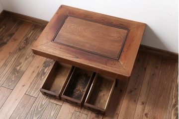アンティーク雑貨　 古民具・骨董　総欅材!関西火鉢をリメイクした収納付きセンターテーブル(テレビ台)(1)