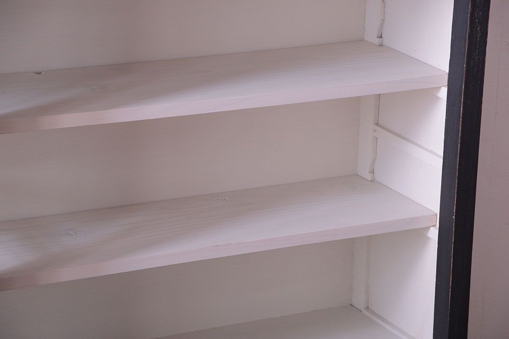 アンティーク家具　アンティークペイント　おしゃれで大きな重ね収納棚