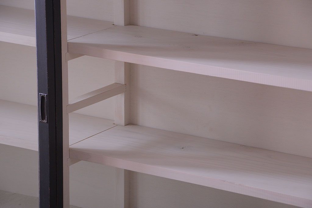 アンティーク家具　アンティークペイント　おしゃれで大きな重ね収納棚