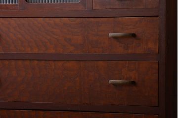 レトロ家具　昭和レトロ　古い木製のシンプルなアンティークチェスト