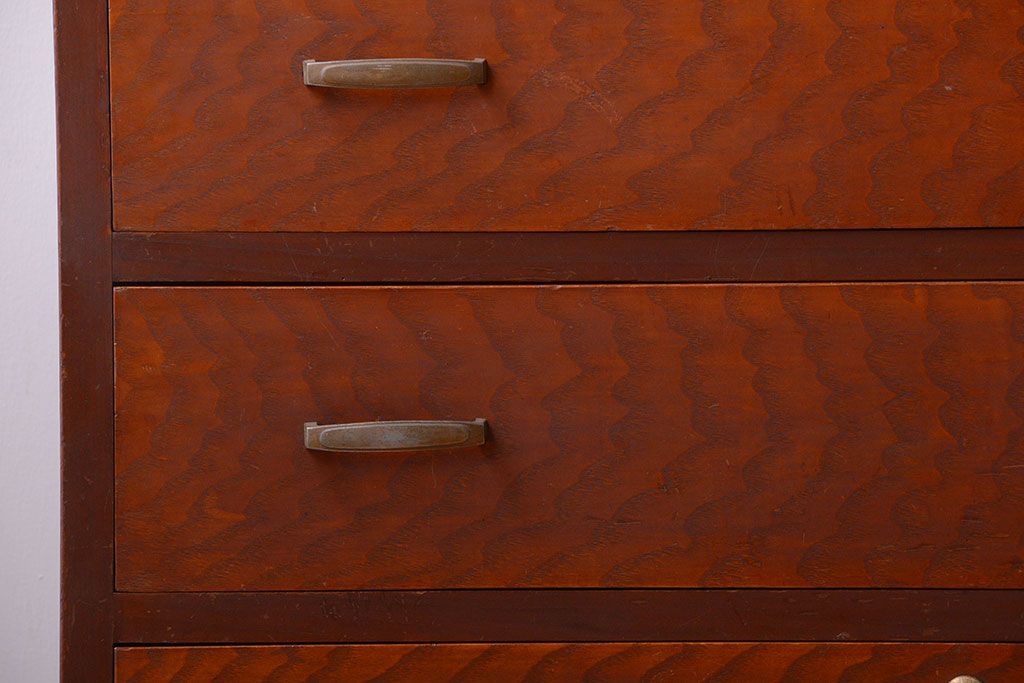 レトロ家具　昭和レトロ　古い木製のシンプルなアンティークチェスト