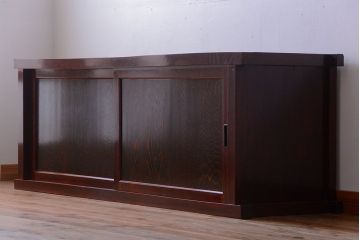 アンティーク家具　古民具・骨董　框が欅材!漆が綺麗な水屋箪笥ローボード(テレビ台、キャビネット、収納棚)