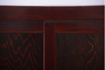 アンティーク家具　古民具・骨董　框が欅材!漆が綺麗な水屋箪笥ローボード(テレビ台、キャビネット、収納棚)