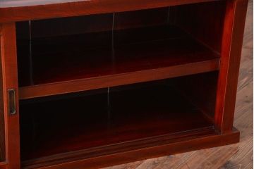 アンティーク家具　古民具・骨董　框が欅材!漆が綺麗な水屋箪笥ローボード(テレビ台、キャビネット、収納棚)