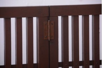 古民具・骨董　四つ折り式アンティーク帳場格子