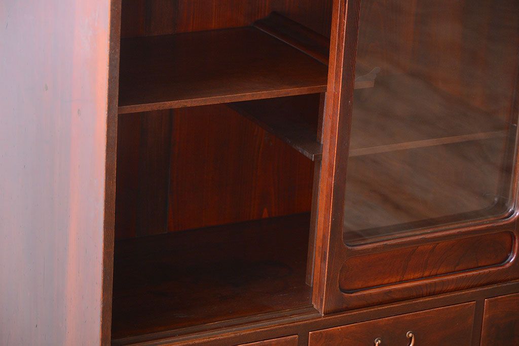 アンティーク家具　古民具・骨董　上質な作りのアンティーク茶箪笥