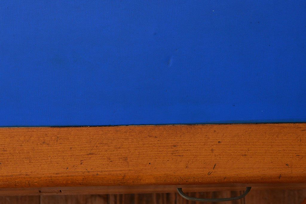 レトロ家具　昭和レトロ　古い木製のアンティーク平机