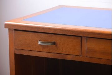 レトロ家具　昭和レトロ　古い木製のアンティーク平机