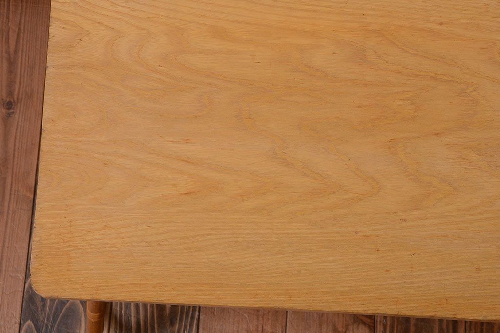 【N様ご成約済み】アンティーク　籐(ラタン)脚のカフェテーブル(サイドテーブル)