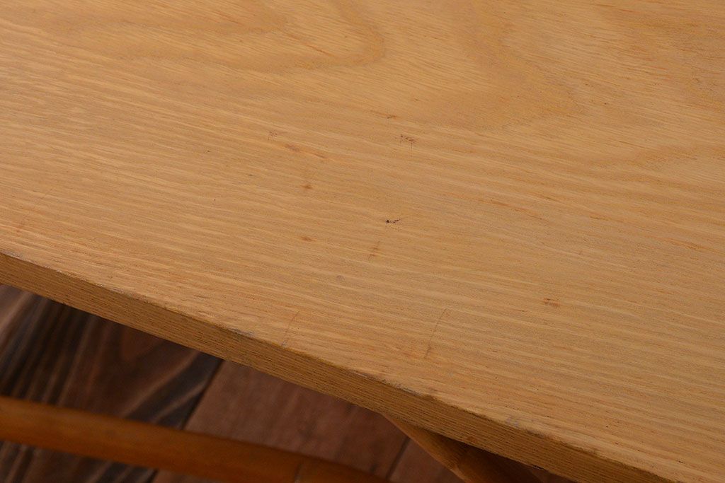 【N様ご成約済み】アンティーク　籐(ラタン)脚のカフェテーブル(サイドテーブル)