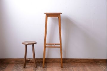 アンティーク雑貨　アンティーク　古いナラ材の高級花台(飾り台)