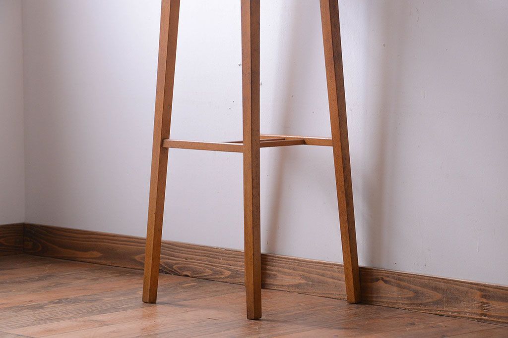 アンティーク雑貨　アンティーク　古いナラ材の高級花台(飾り台)