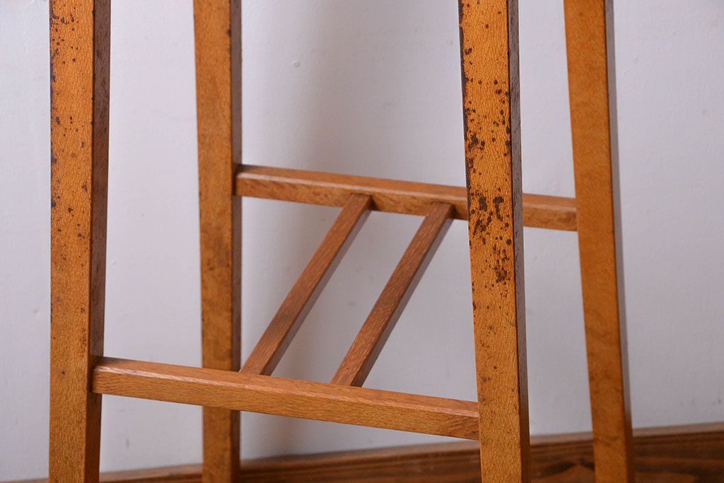 アンティーク雑貨　アンティーク　古いナラ材の高級花台(飾り台)