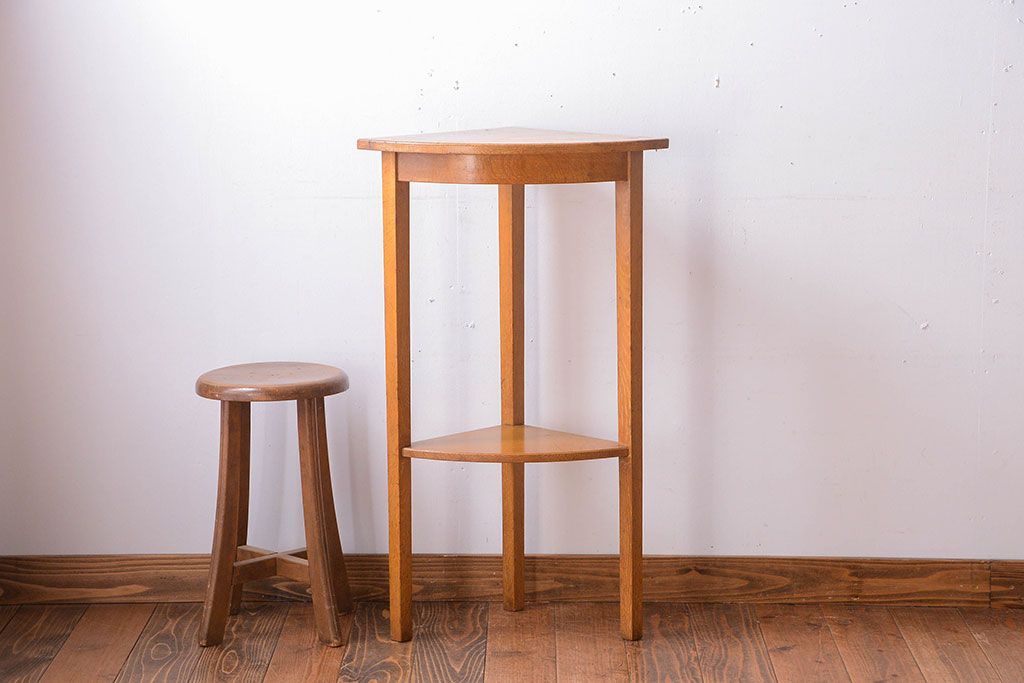 アンティーク家具　アンティーク　古い木のコーナーディスプレイラック