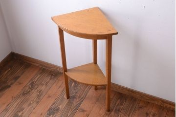 アンティーク家具　アンティーク　古い木のコーナーディスプレイラック